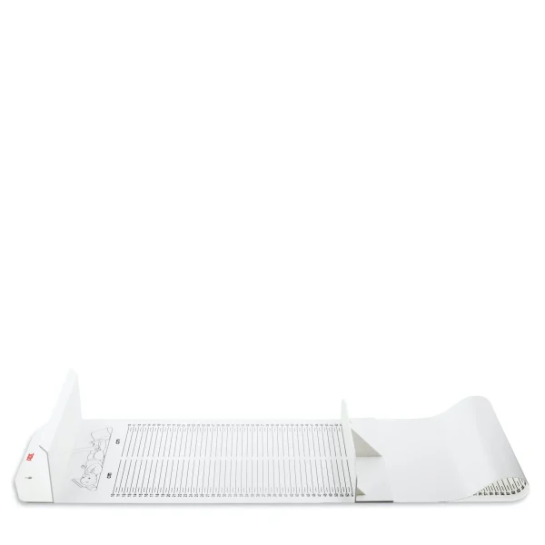 Baby length measuring mat